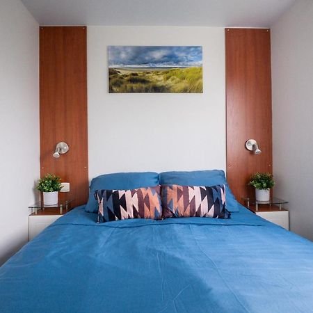 Knus En Modern Ingericht Chalet Met Gratis Wifi Villa Tzummarum Esterno foto